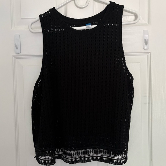 NWOT - Old Navy Black Crochet Tank Top - Picture 2 of 7